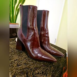 Marc Fisher Kylynn Chelsea Heeled Bootie 8.5